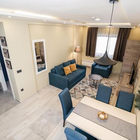 Sky Cabin Apartments كوباونيك المظهر الخارجي الصورة