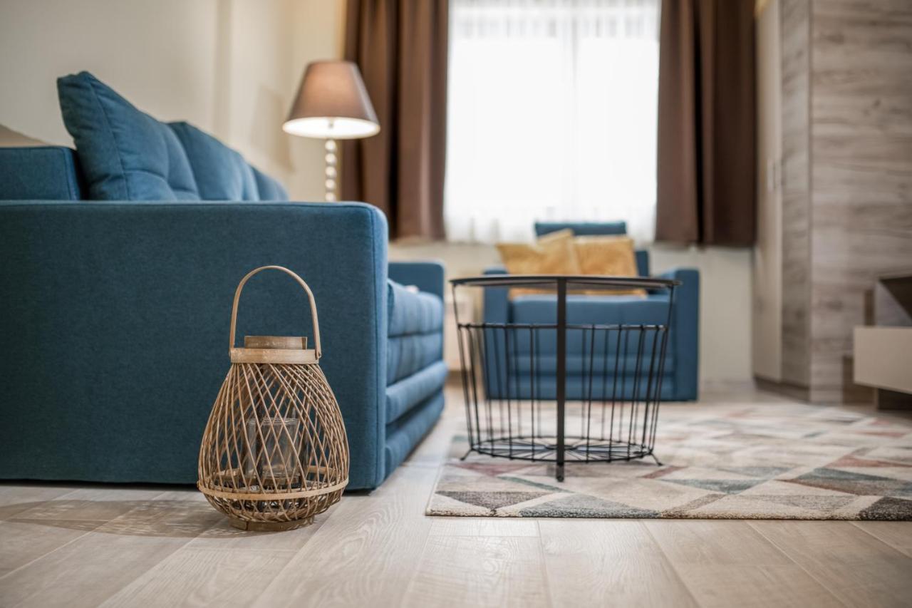 Sky Cabin Apartments كوباونيك المظهر الخارجي الصورة