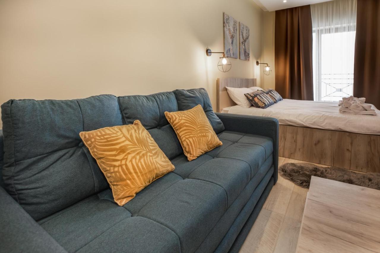 Sky Cabin Apartments كوباونيك المظهر الخارجي الصورة