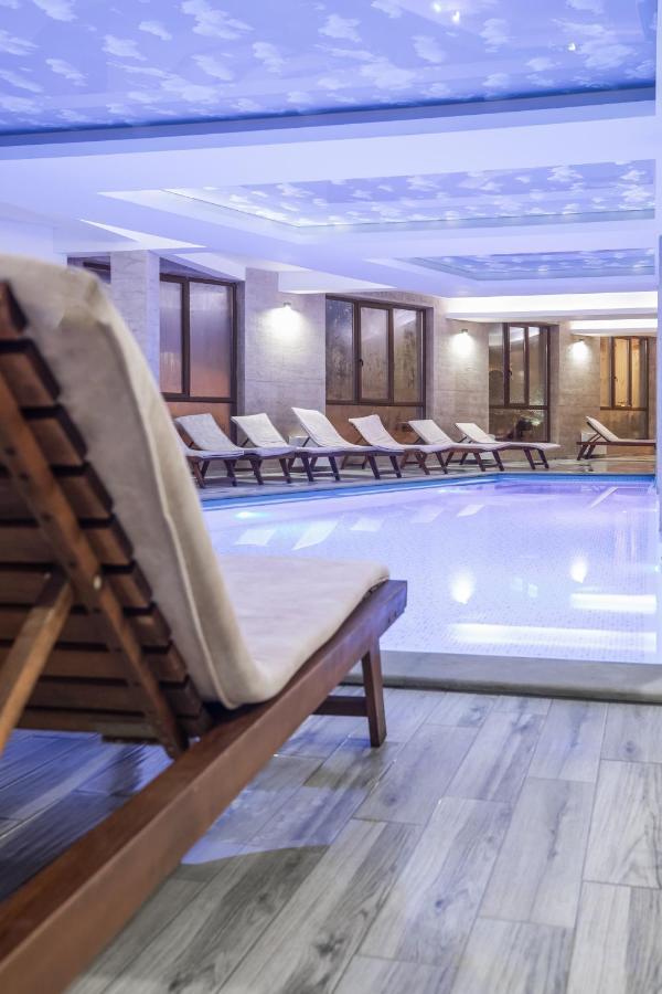 Sky Cabin Apartments كوباونيك المظهر الخارجي الصورة