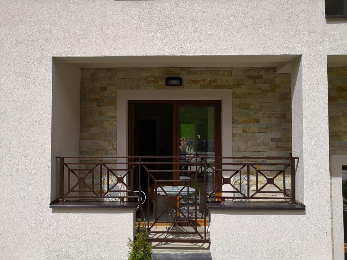 Sky Cabin Apartments كوباونيك المظهر الخارجي الصورة